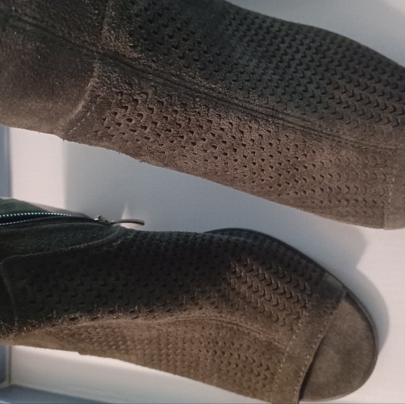 Suede Booties - Picture 4 of 6